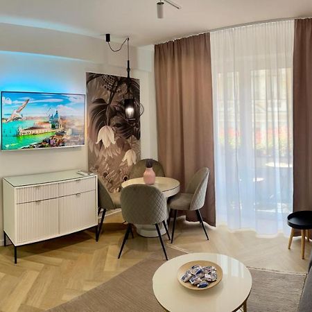 Jeny Boutique Apartment Târgu-Mureş Exteriér fotografie